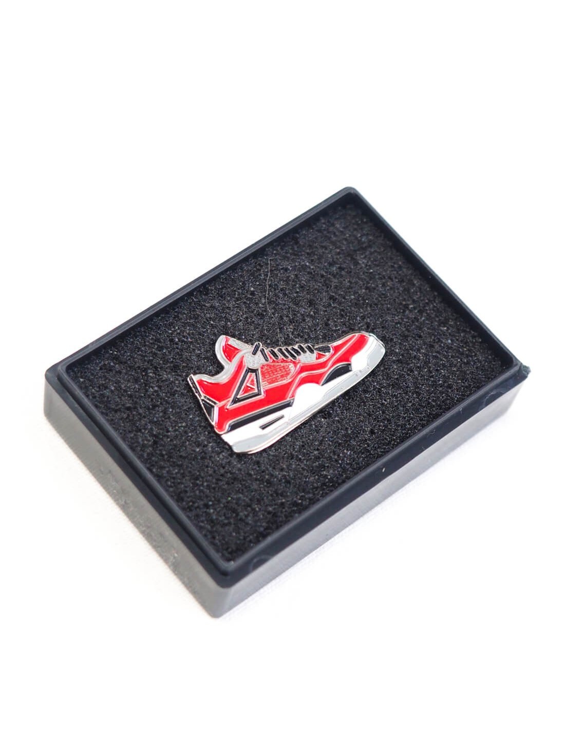 Pins Jordan 4 Toro | Fskorp Ltd