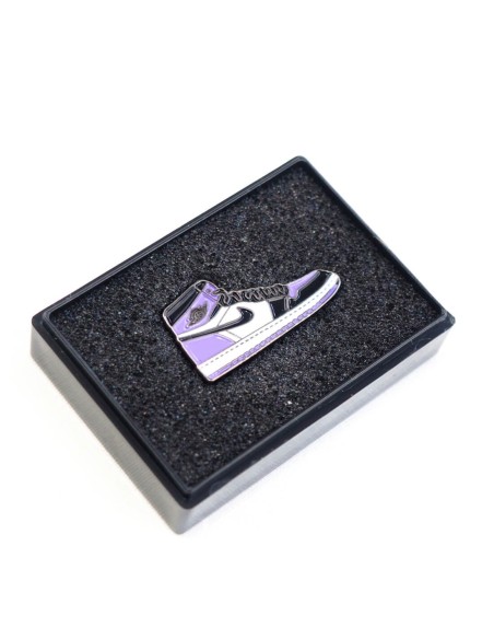 Pins air jordan 1 court purple toe