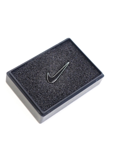 pins nike swoosh black