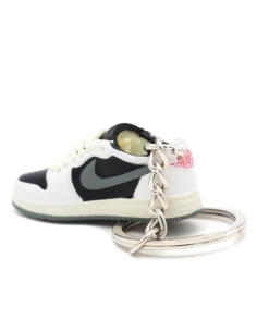 Porte-clé 3D Jordan 1 Low Travis Scott "Olive" 2