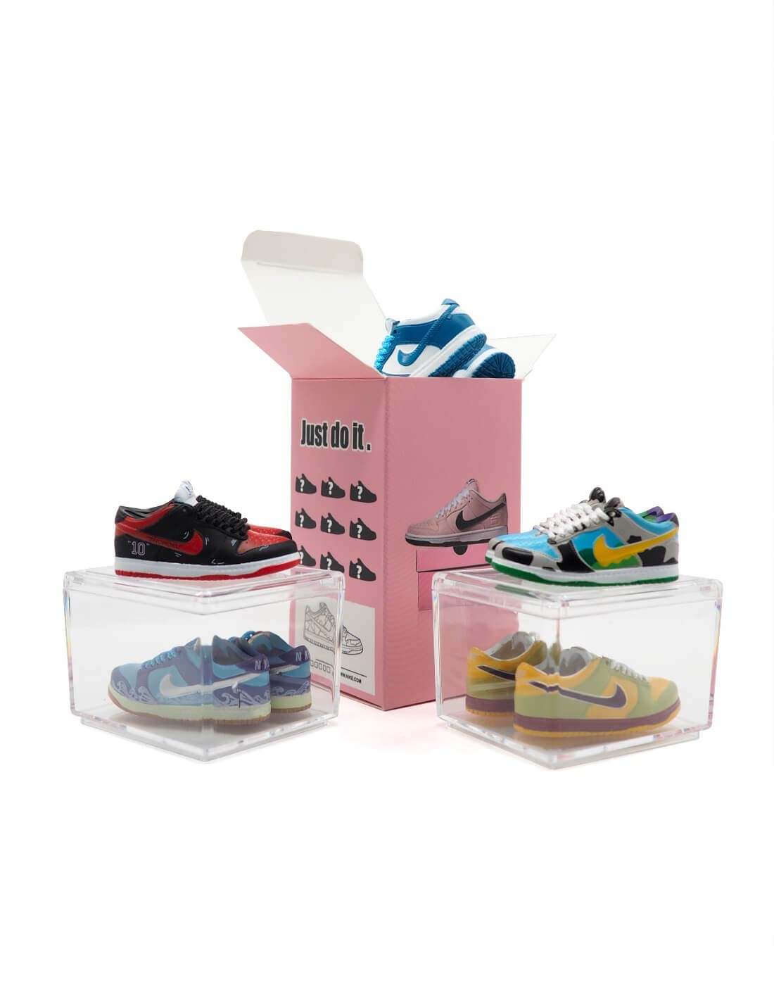 Mystery Box Mini Dunk Low