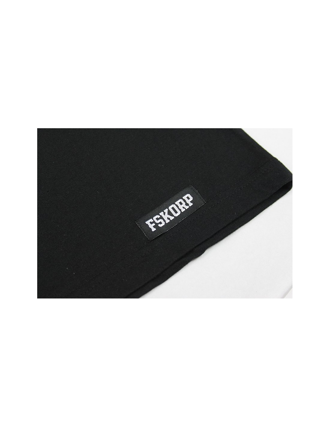 Tshirt no hipster noir pour homme | Fskorp Ltd