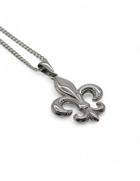 Collier argenté streetwear pendentif fleur de lys