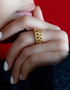 Bague dorée maillons de chaine entrelacés 2