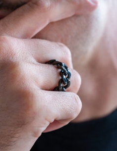Bague cuban link noire 2