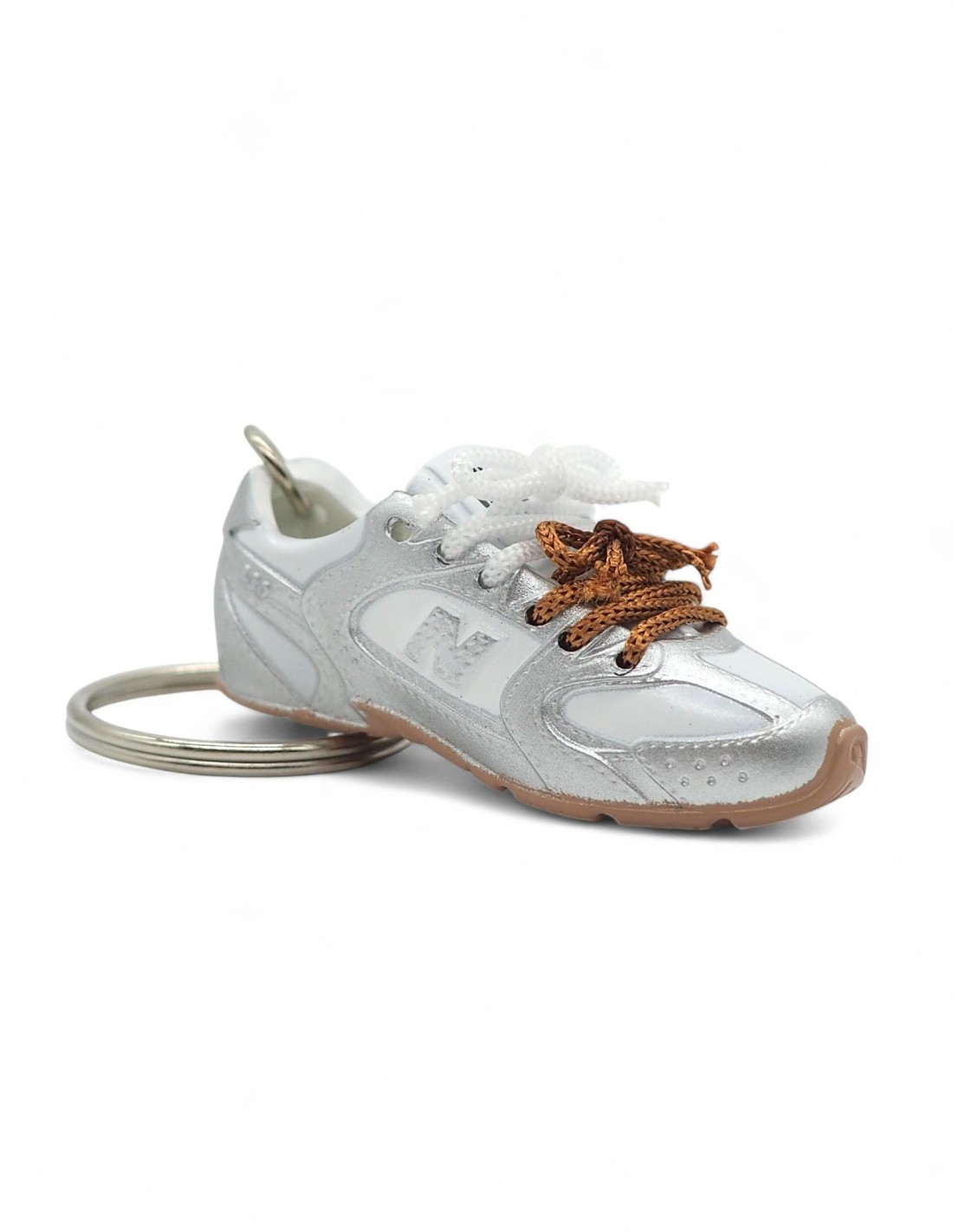 potre clé new balance miu miu 530 marron