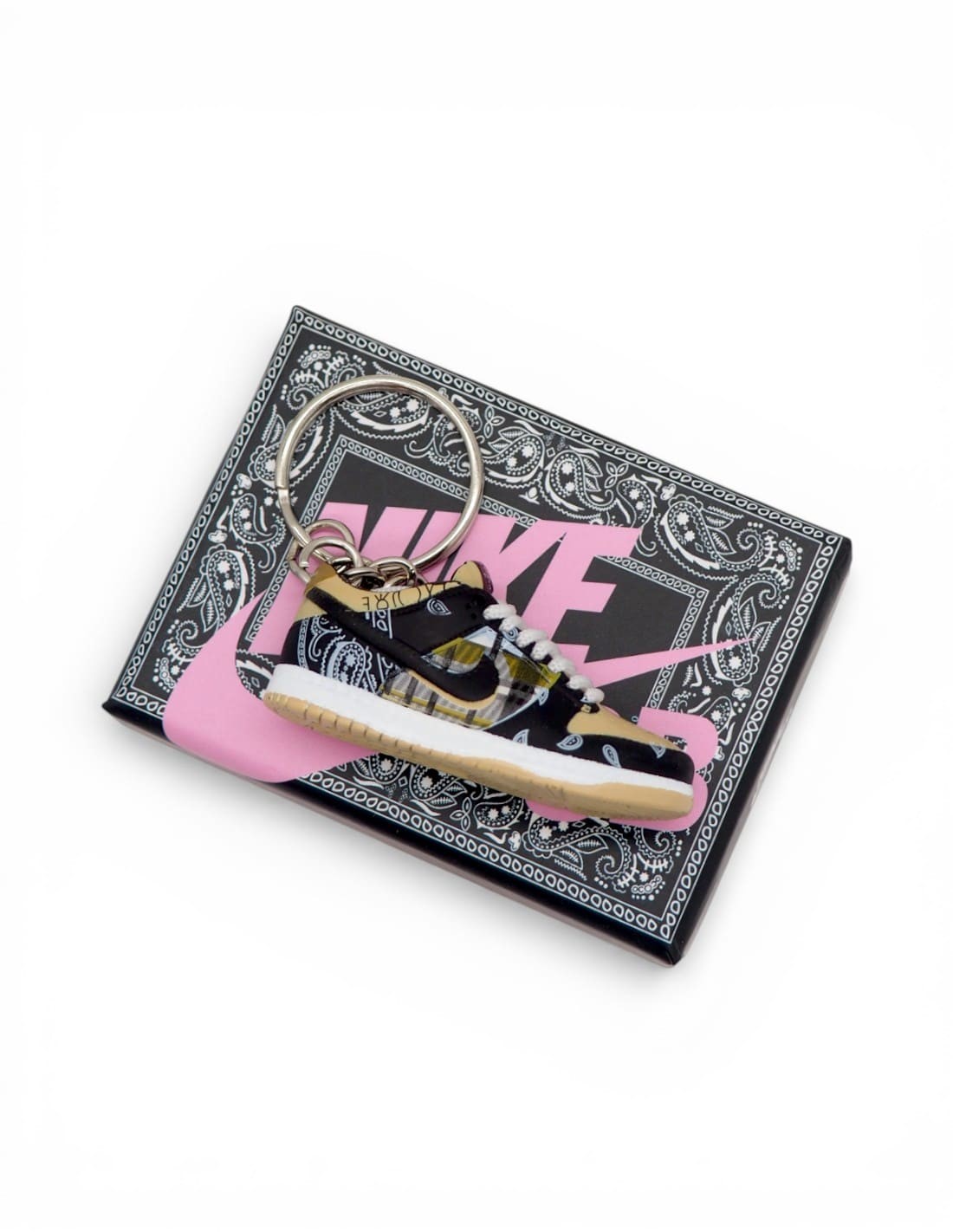 Pack Nike Dunk SB Travis Scott (porte-clé + boite)